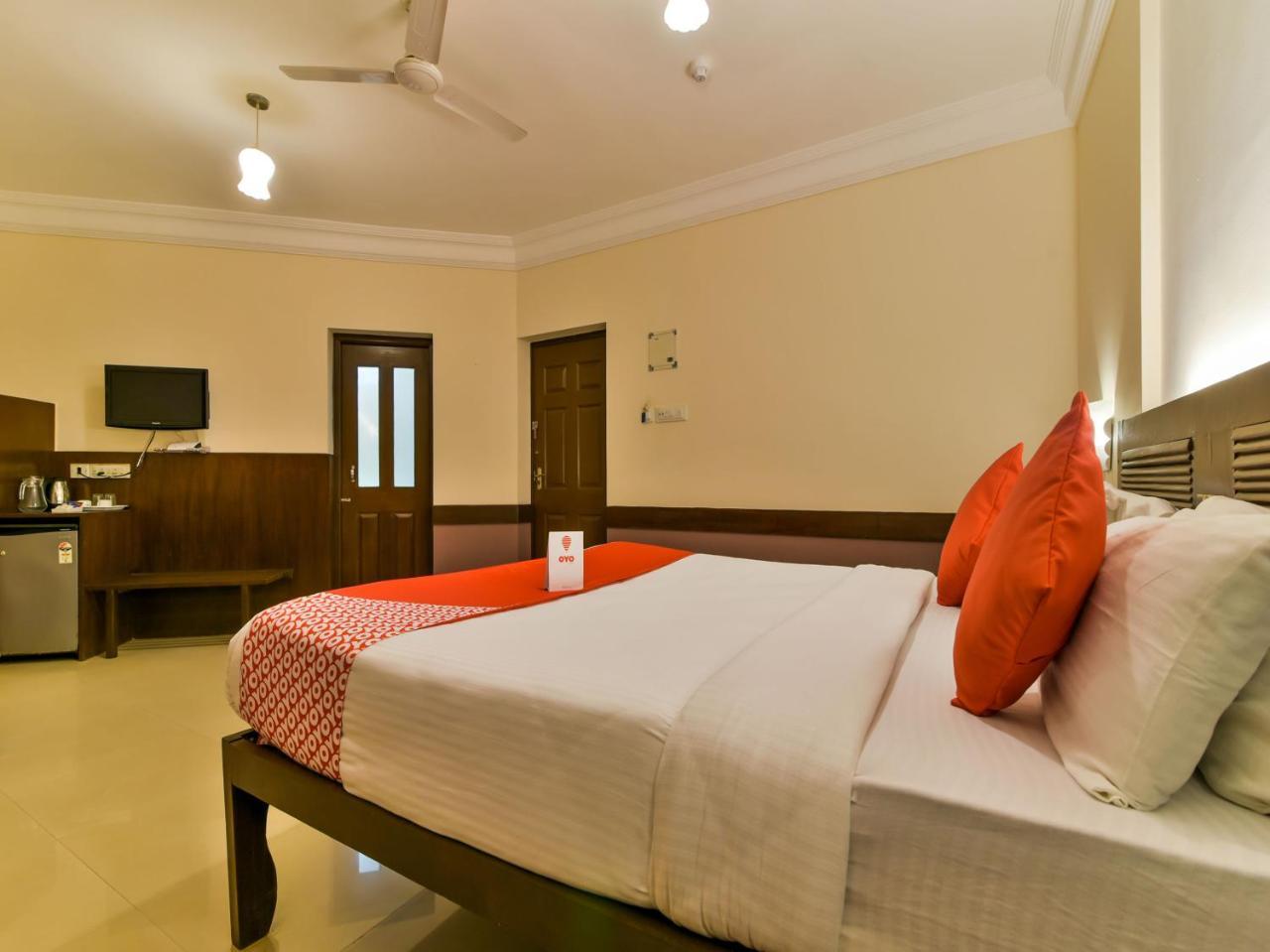 Ginger Tree Resort At The Beach Candolim Exterior photo